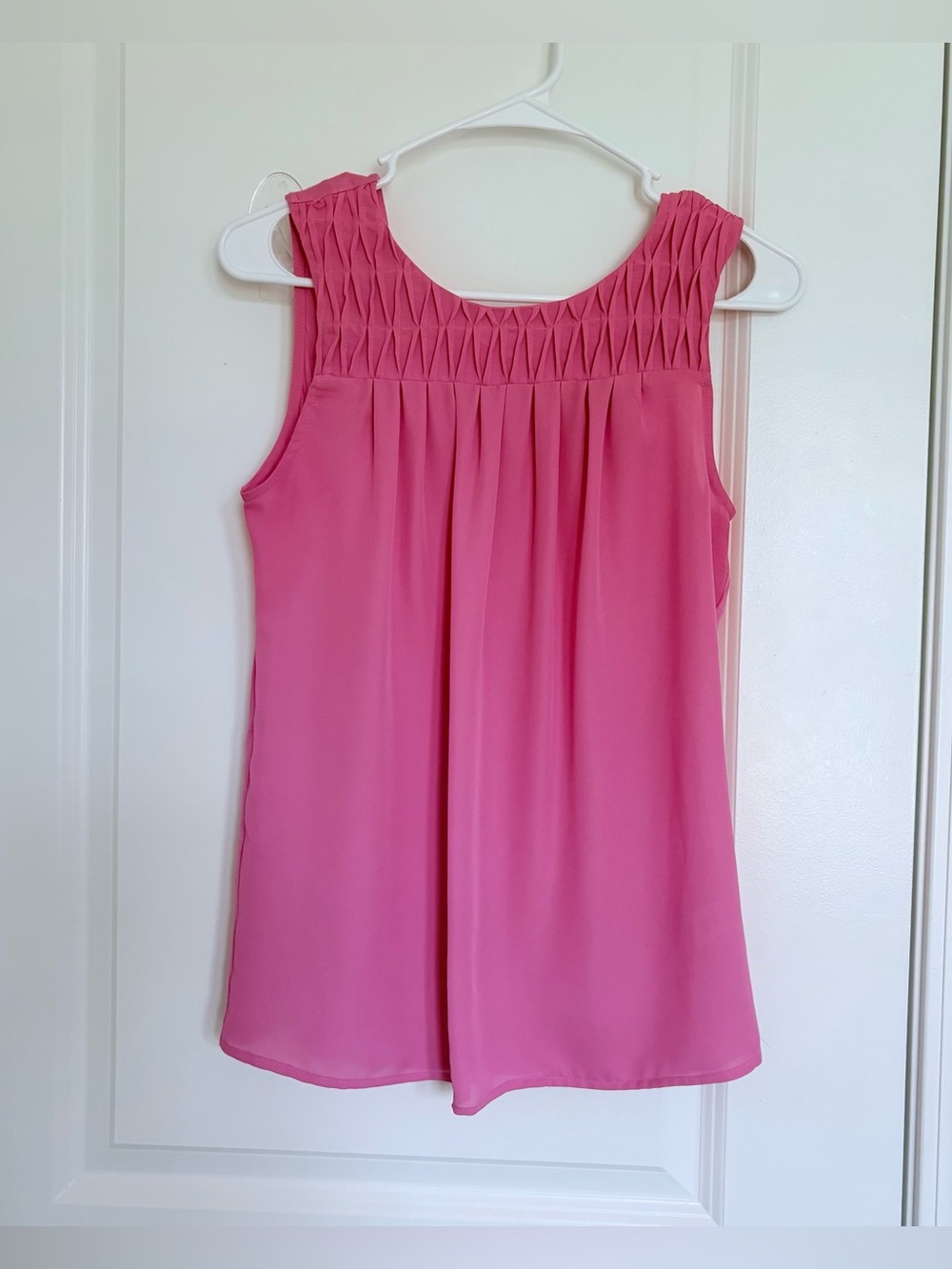 Elle’s Women's Sleeveless Pink Top. XS